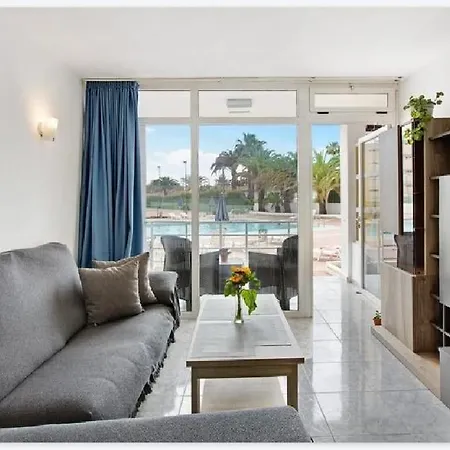 Appartement Teneguia 120 *